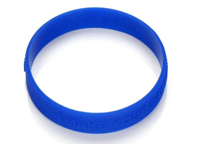 Non Toxic Embossed Low Raised Promotional Blue Custom Silicone Rubber Wristbands